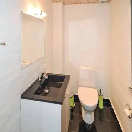 3 Bedroom Lovely Home In Hojslev Casa de Férias Højslev