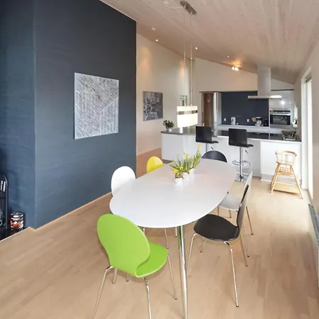 3 Bedroom In Hojslev 펜션